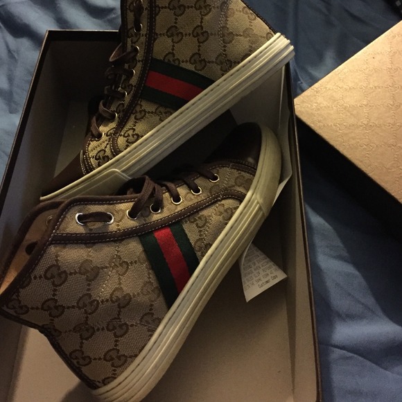 Women Gucci shoes - Picture 4 of 4