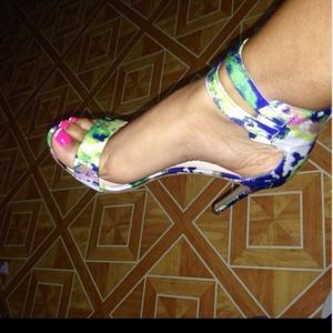 Steve madden  Kaylaa floral heels