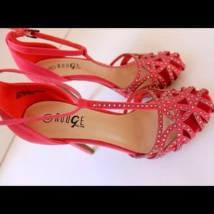 Delicated Coral Sandals By: Rouge