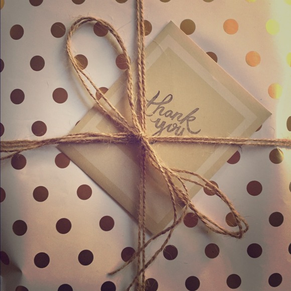 🎁Custom "Thank You's" for all purchases🎁