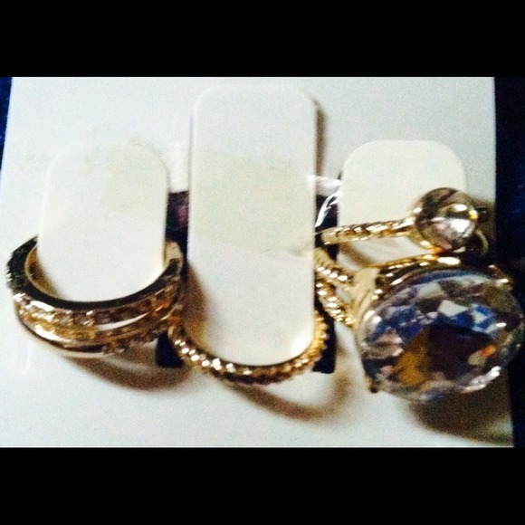 Cold rings - Picture 1 of 1