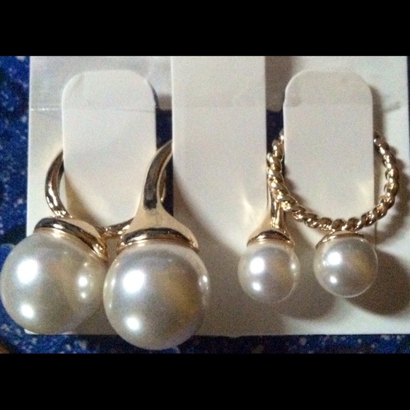 Pearl rings