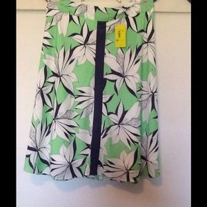 Plus size printed skirt