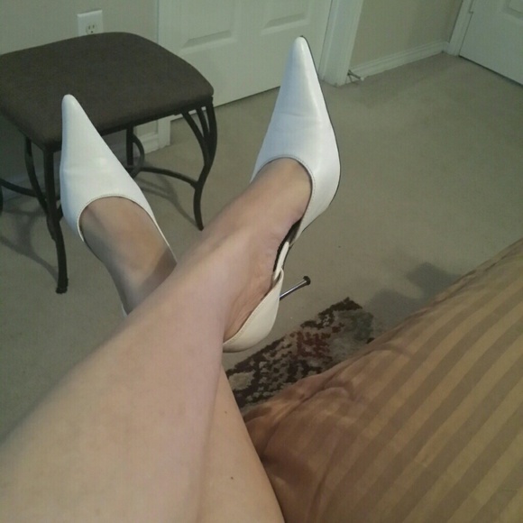 Reduced!! Miss Me pointy toe pumps
