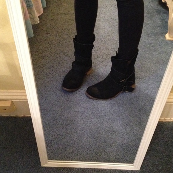 More pics - Picture 3 of 4