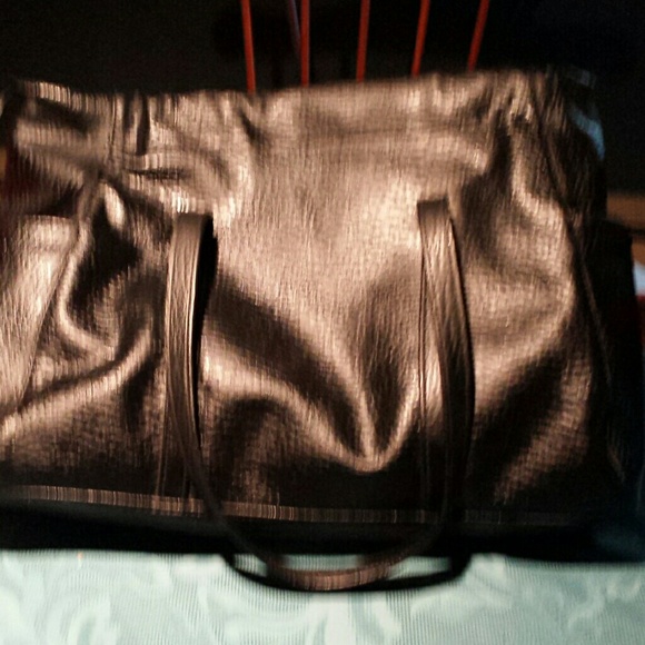 Tote bag. Very large great for laptop or gym items