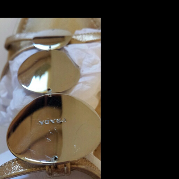 Prada gladiator sandals sz 7.5 authentic - Picture 3 of 4