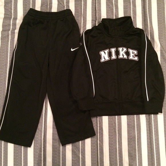 Nike Sweatsuit