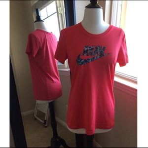 Nike drifit running shirt