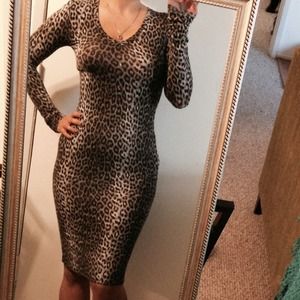 NEW BCBG Leopard size Med Small tight sexy Dress