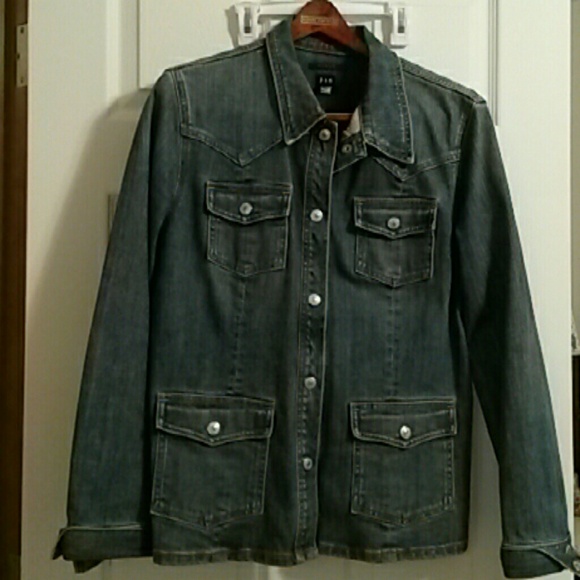 Denim jacket women's