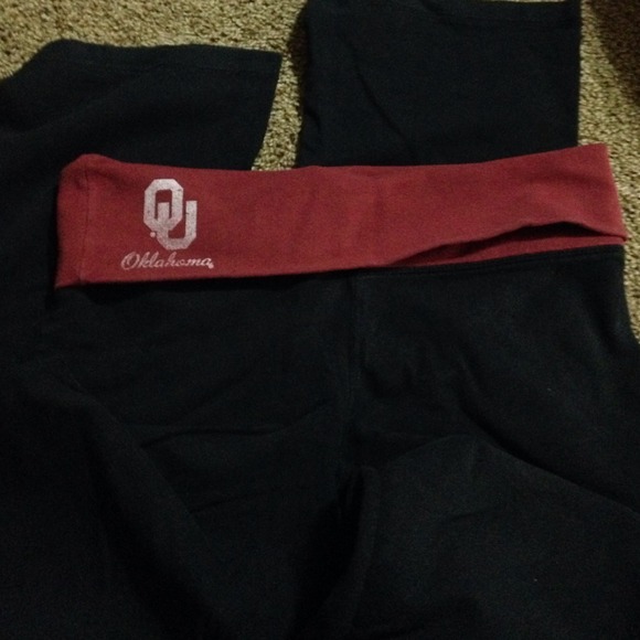 OU YOGA PANTS