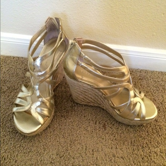 BCBGeneration gold heels! - Picture 1 of 2