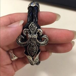 🔝🔝🔝stylish silver bracelet✅✅✅brand new