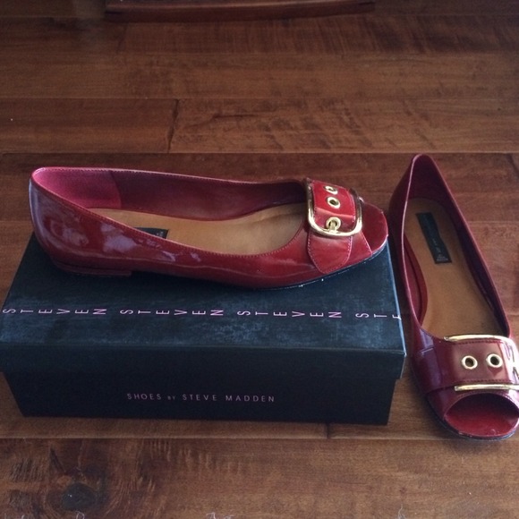 Red patten flats