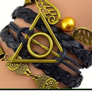 Black HP bracelet