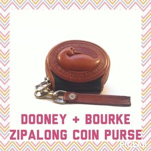 🌟Dooney All Weather Leather Zipalong Coin Purse