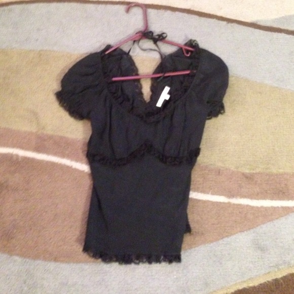 Cute black top!