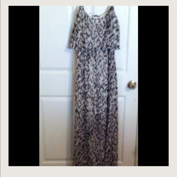 Size L Maxi Dress NWT