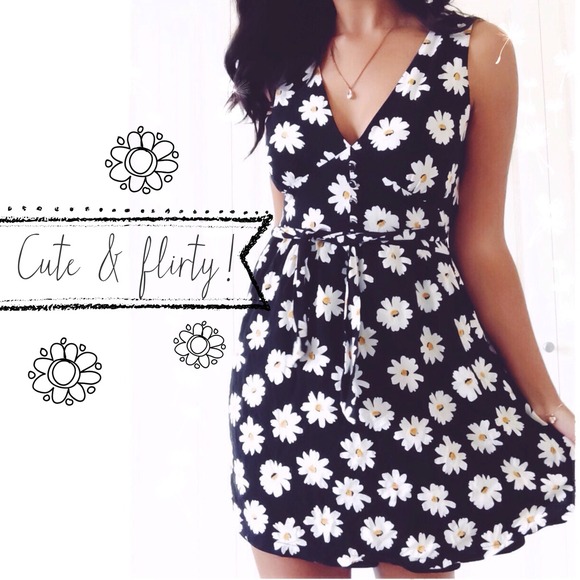 S O L D - Picture 3 of 4