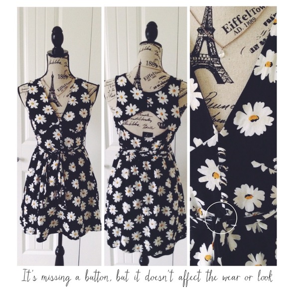 S O L D - Picture 4 of 4