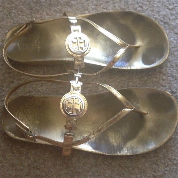 ❤️SOLD on Mercari❤️ Tory Burch Gold Sandals/ Thong - Picture 2 of 4