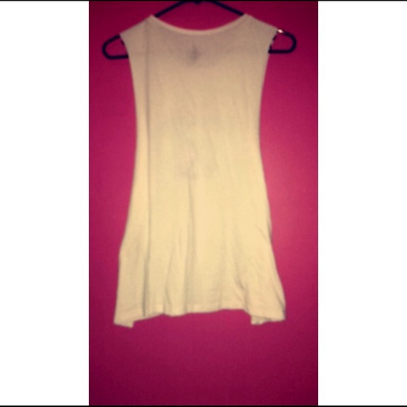 Tank top - Picture 2 of 3