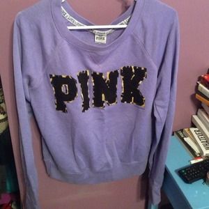 Vs pink pullover