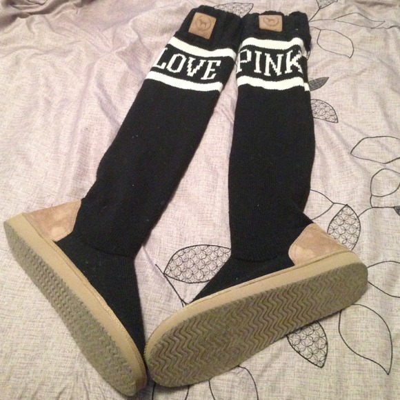 Love PINK slipper sock boots