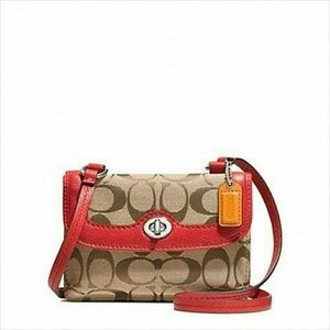 Authentic Coach Dylan Wallet Crossbody