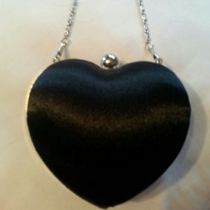 Heart shaped hard bubbles clutch