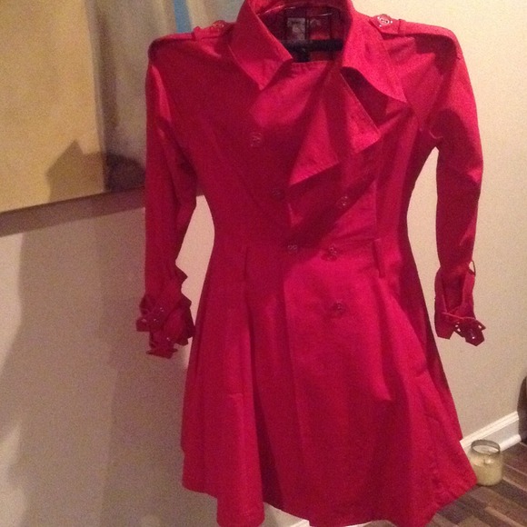 Red Military Babydoll "Sex in the City" coat