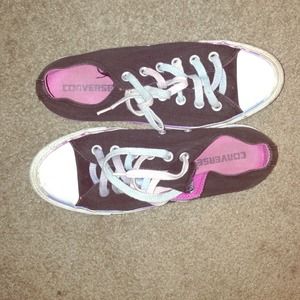 Black rainbow converse!