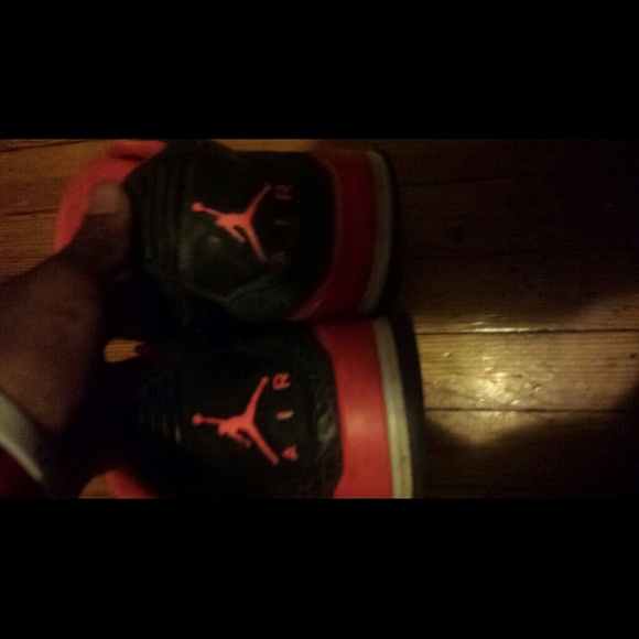 Dosent Fit Anymore - Picture 3 of 3