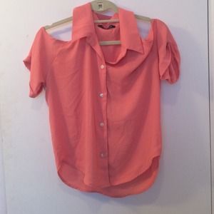 Coral top