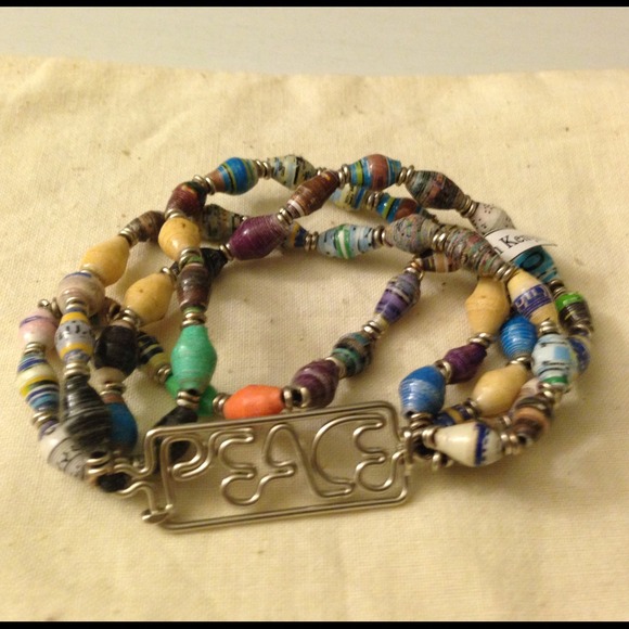 Women's bracelet