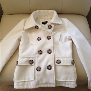 White peacoat brown buttons. Warm winter jacket