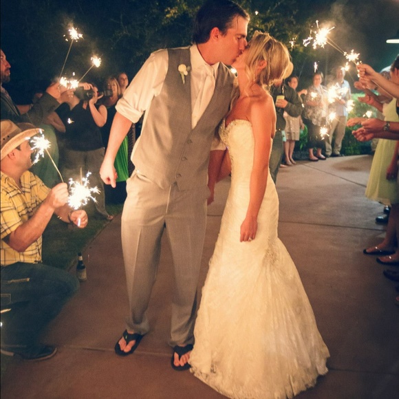 Meet Your Seller/Buyer 🎀 - Picture 2 of 4