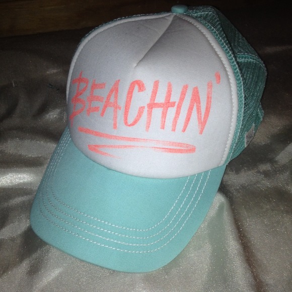 Billabong beachin' hat!