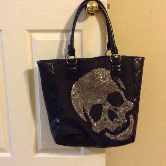 LoungeFly Skull Tote