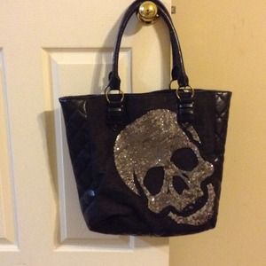 LoungeFly Skull Tote