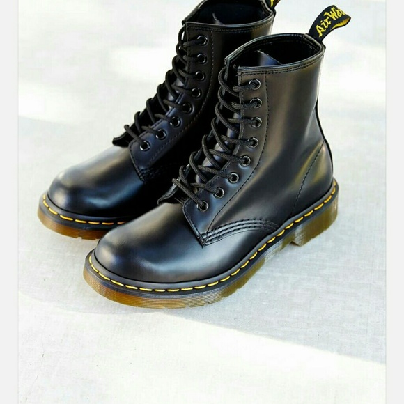 🚫Sold 🚫Dr Martens