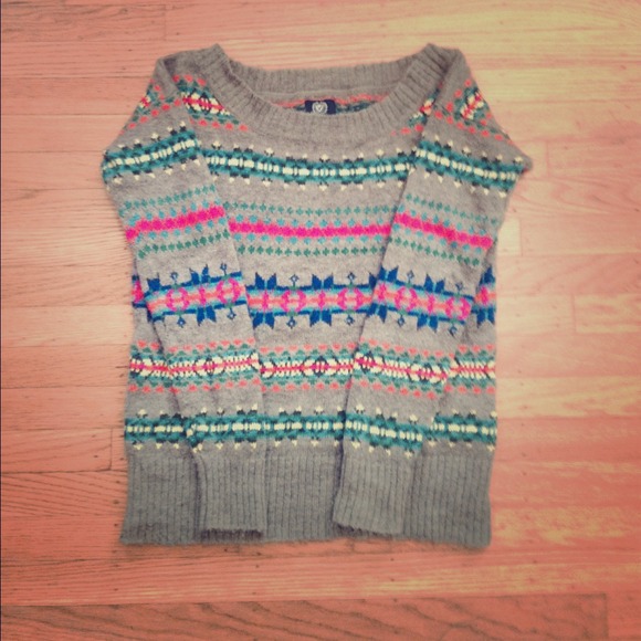 American Eagle sweater