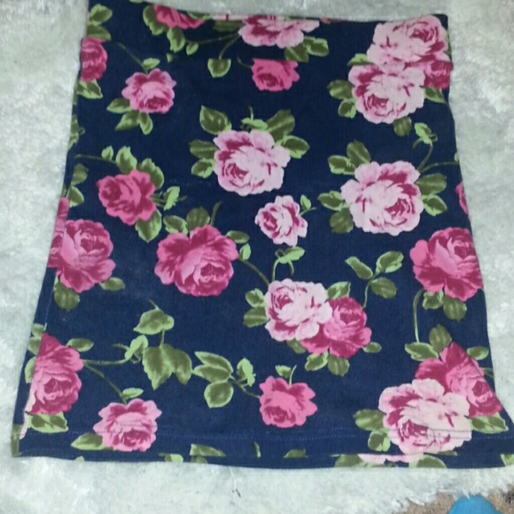 Forever 21 floral skirt
