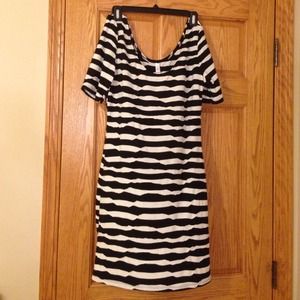 Black and white stripped dress