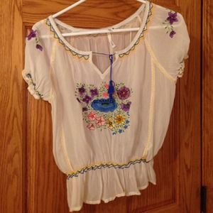 Cute embroidered top