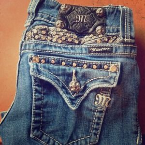 ❄️REDUCED TODAY❄️ Me Rhinstone Wing Jeans 25