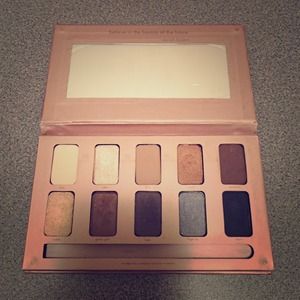 Stila in the light Eye Shadow Palette