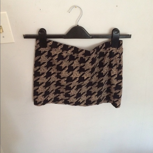 Brown and black patterned skirt - Picture 2 of 2