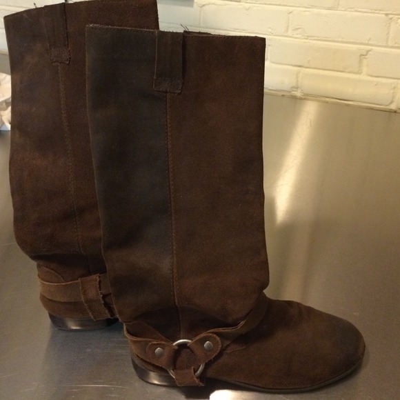 DV by Dolce Vita brown leather boots.